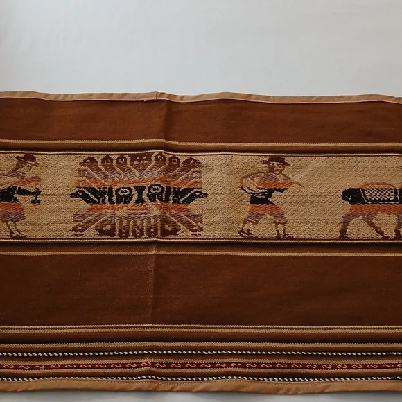 Woven Bolivian Table Runner - Picture 11 of 16